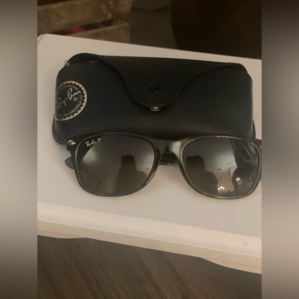 Raybands polarized